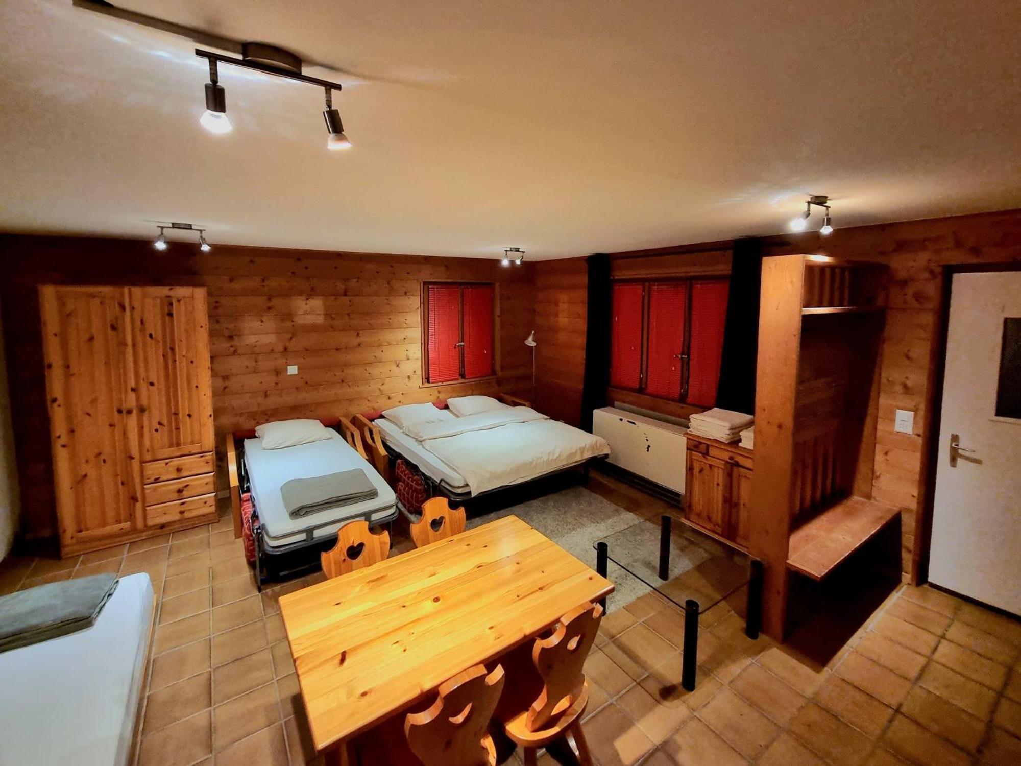 Hotel - Petit-Dejeuner Le Trift زينل المظهر الخارجي الصورة